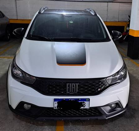 FIAT ARGO 1.3 FIREFLY FLEX TREKKING CVT FIAT ARGO 1.3 FIREFLY FLEX TREKKING CVT